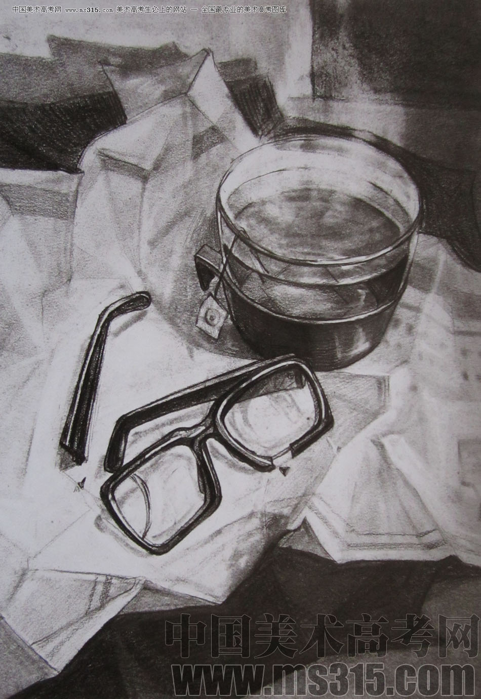 2009年清华大学美术学院素描高分试卷8（设计）