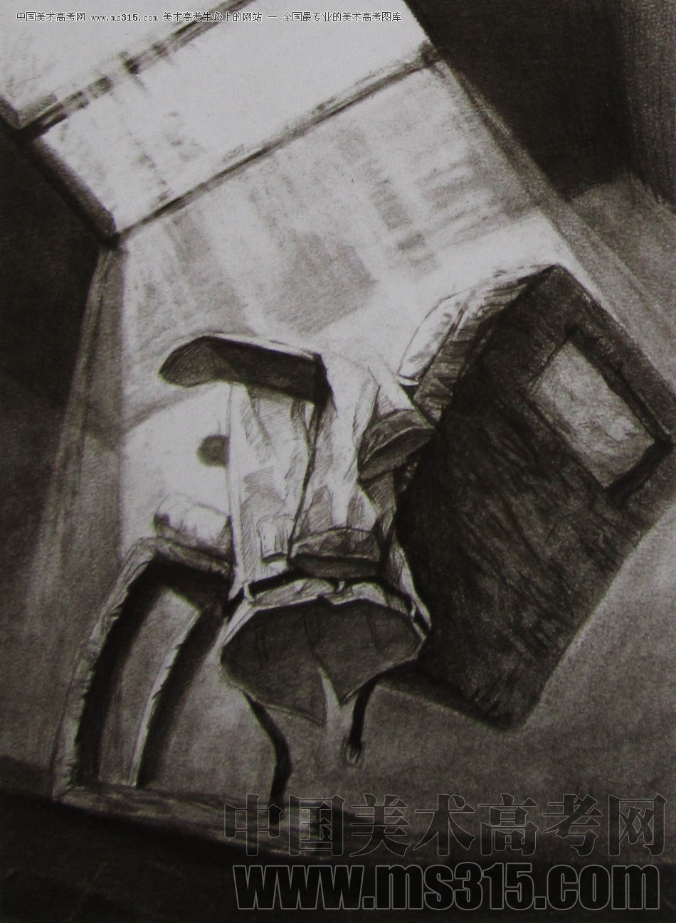 2011年清华大学美术学院素描高分试卷15（设计）