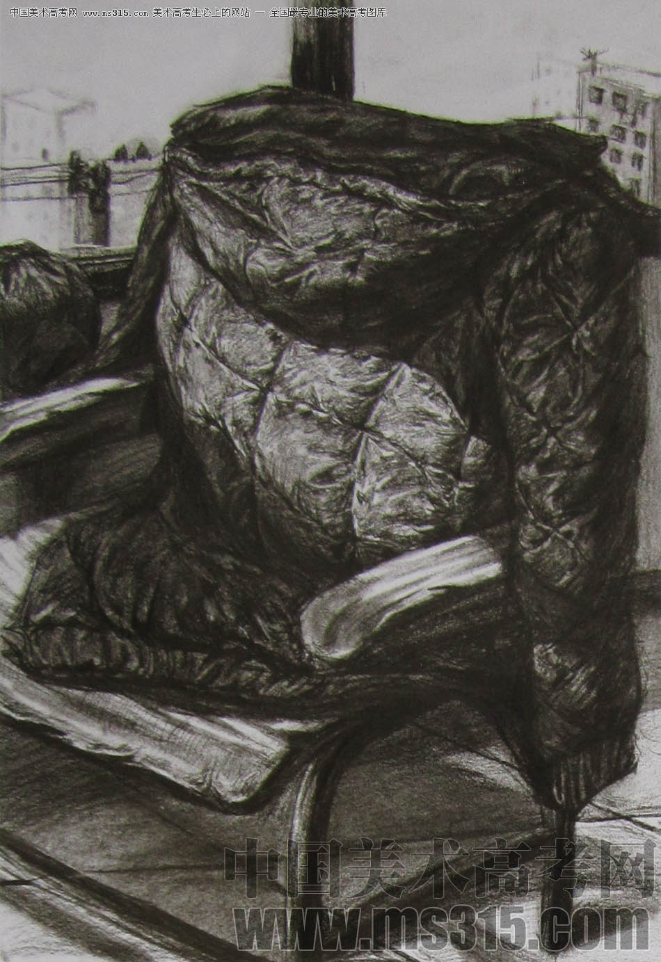 2011年清华大学美术学院素描高分试卷24（设计）