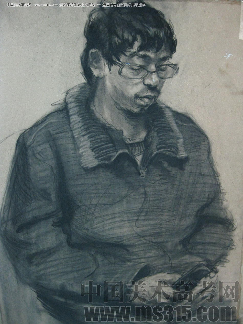 北京京美画室投稿作品3（素描半身像）