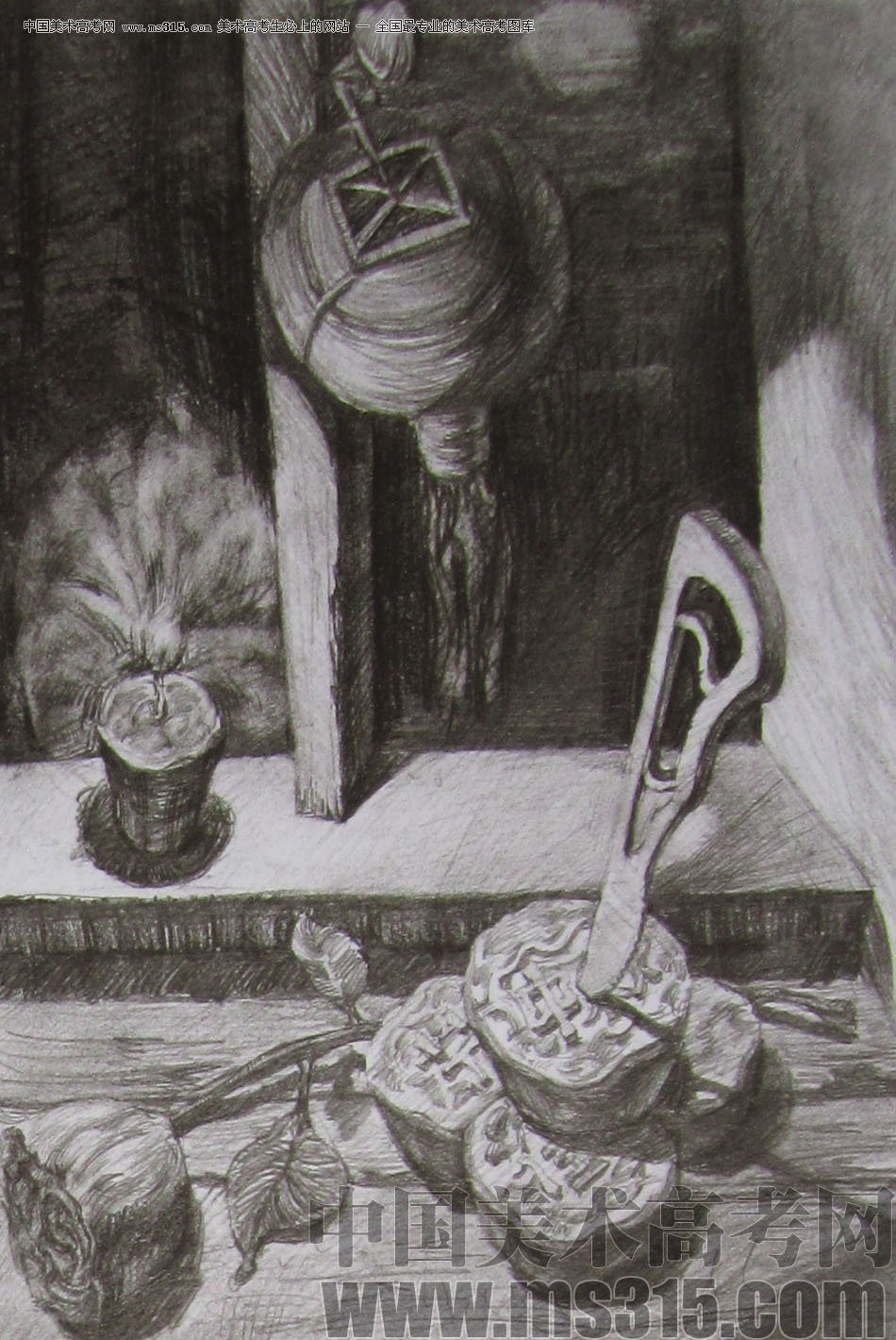 2012年清华大学美术学院素描高分试卷46（设计）