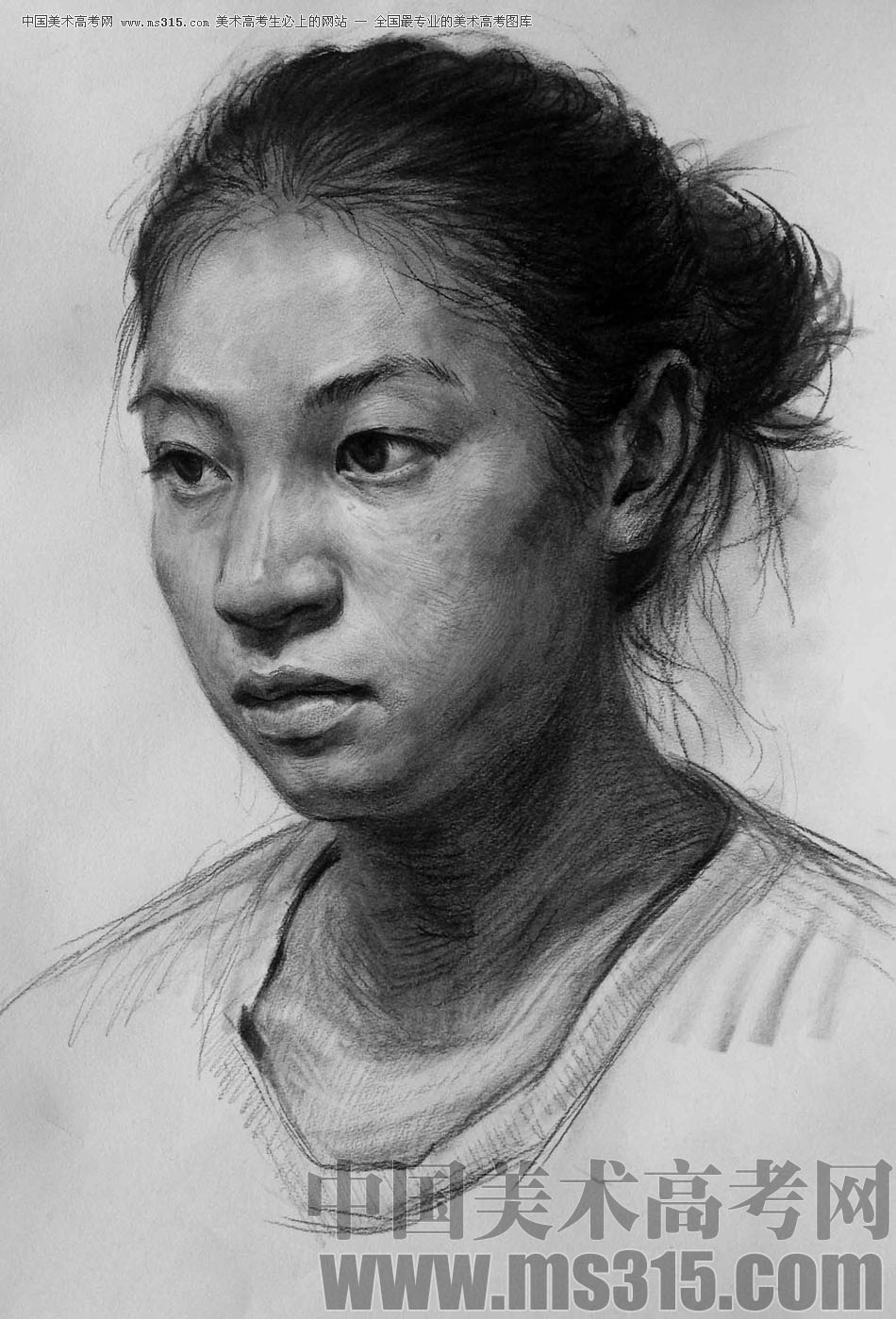 河北师范大学美术学院附中王会革素描头像优秀作品12